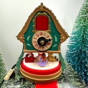 Hallmark Keepsake Ornament Enchanted Clock Magic Light Motion Christmas Holiday